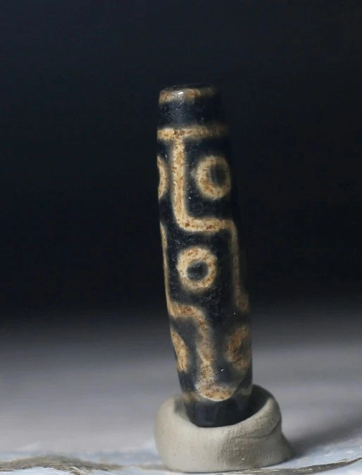 Cuentas Dzi con motivo de 9 ojos de ágata antigua indo/tibetana pre-1800 12*49 mm Foto 4 de 4