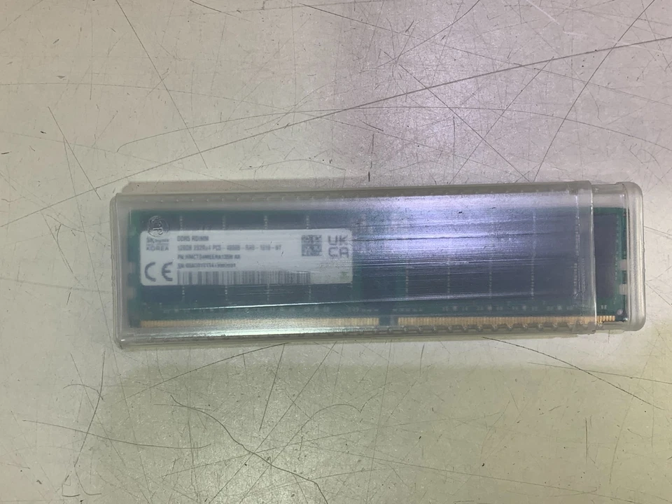 SK HYNIX HMCT04MEERA135N 128G (1X128GB) 2S2RX4 PC5-4800B RDIMM MEMORY - USED - Image 4 of 4
