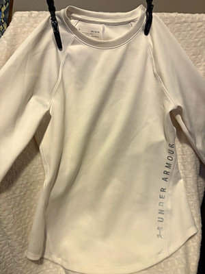 Under Armour ColdGear Women s M Fitted LS Crew Neck White Compression Tee