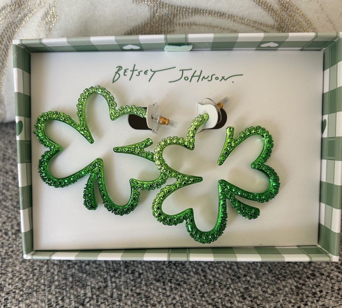Betsey Johnson Earrings St Patrick’s Day 4 Leaf Green Clover Shamrock Metallic