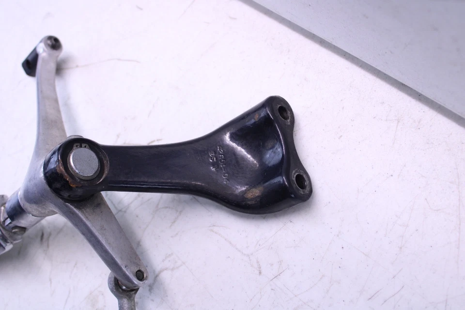 Barra de acoplamiento de palanca de cambios de montaje controles medios izquierda Harley Davidson Sportster 04-22 Foto 4 de 4