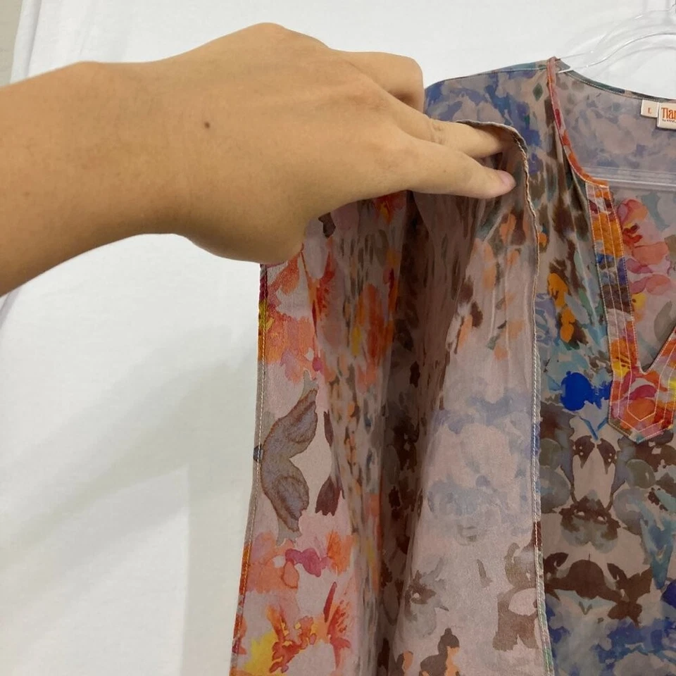 Tianello Large Floral Abstract Split Neck Soft Flowy Artsy Poncho Kaftan - Image 4 of 4