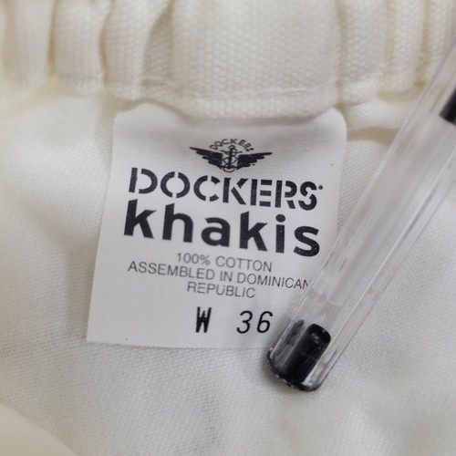 Dockers Khakis Shorts Mens 36 White Pleated 100% Cotton No Wrinkle Classic 90s - Picture 6 of 8