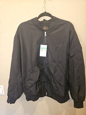 Size XL - Jordan Essentials Lightweight Renegade Jacket