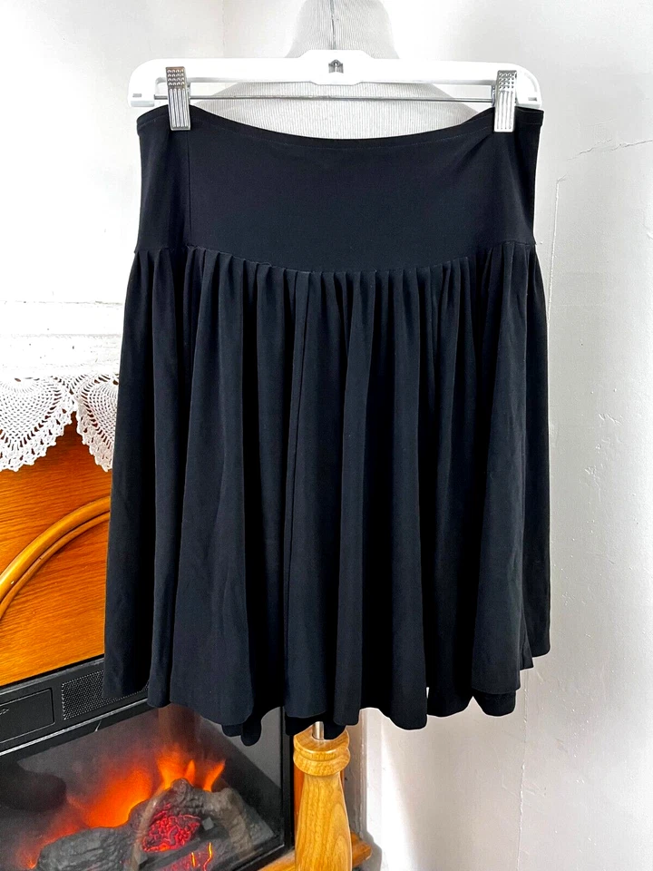 Norma Kamali 聚拢黑裙 ~ 中号 — 第 2/3 张图片