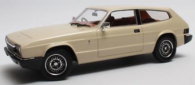 Cult Models Maßstab 1:18 Reliant Scimitar SE6A weiß 1976