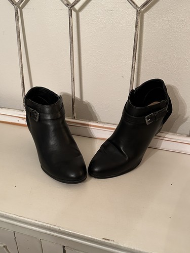 G. H. Bass & Co Aileen Leather & Suede Wedge Ankle Boots Women 8 Side Zip Black - Picture 6 of 7