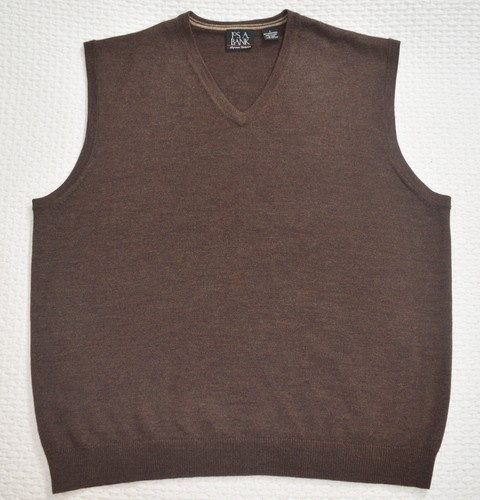 Jos A Bank Signature Collection Sweater Vest 100% Merino Wool V Neck Brown Men L