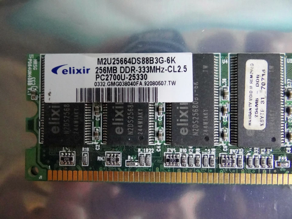 Elixir M2U225664DS88B3G-6K 256MB DDR-333MHz-CL 2.5 PC2700U-25330 Dimm Memory - Image 2 of 3