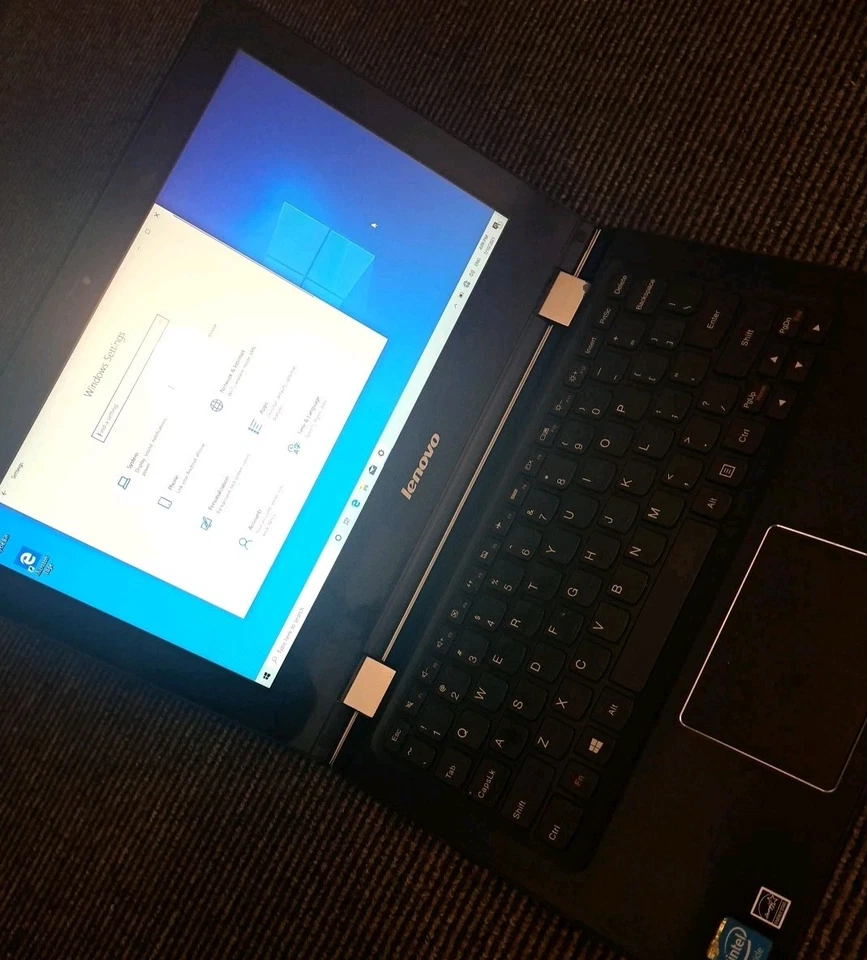 💻 Lenovo Flex 3-1120 Laptop 11" Intel Celeron 2.16 GHz CPU/4G Ram/120G SSD 💻  - Image 2 of 4