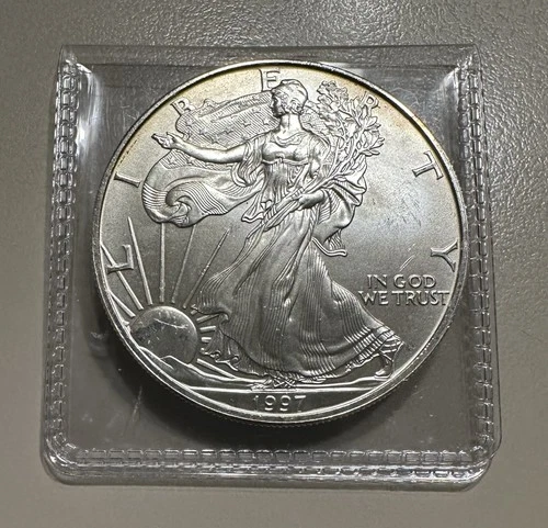 1997 WALKING LIBERTY AMERICAN EAGLE .999 FINE SILVER DOLLAR COIN 1oz. $1 USA