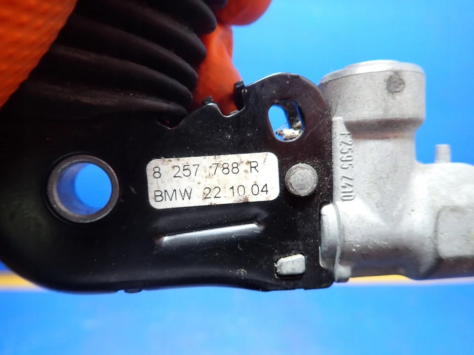 Tensor de cinturón de seguridad BMW E46 8257788 1 pieza - Imagen 3 de 4