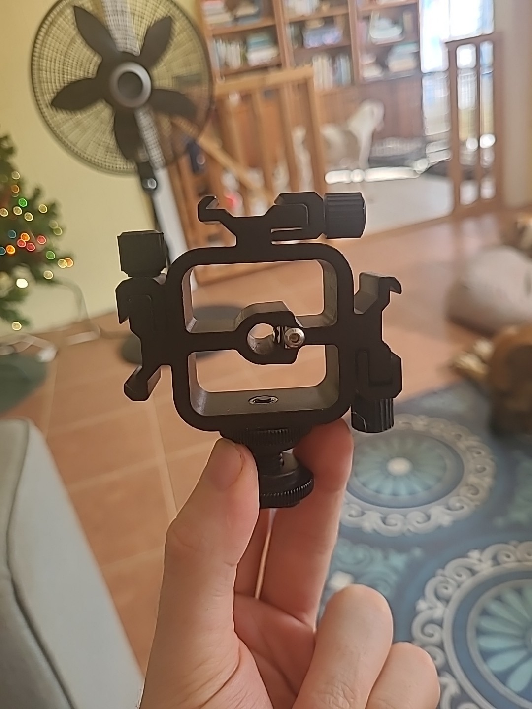 NEW Flashpoint Triple Shoe Mount Metal Bracket with Umbrella Hole