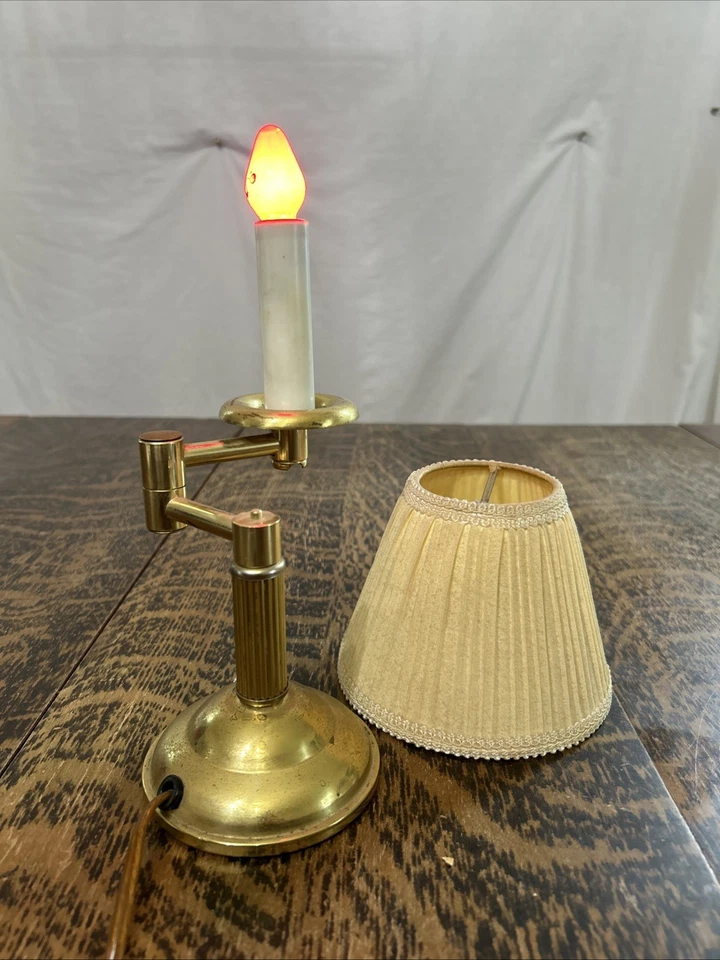Vintage Mid Century Modern Swing Arm Desk Lamp 8” Tall Working Condition - Image 3 of 4