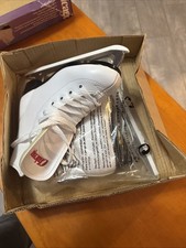 VINTAGE WOMEN's WHITE CHICAGO ICE SKATES SIZE 1 NIB
