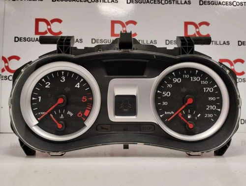 8200821001D Instrumentenblende für RENAULT CLIO III 20 Aniversario 2010 146642 - Bild 1 von 3