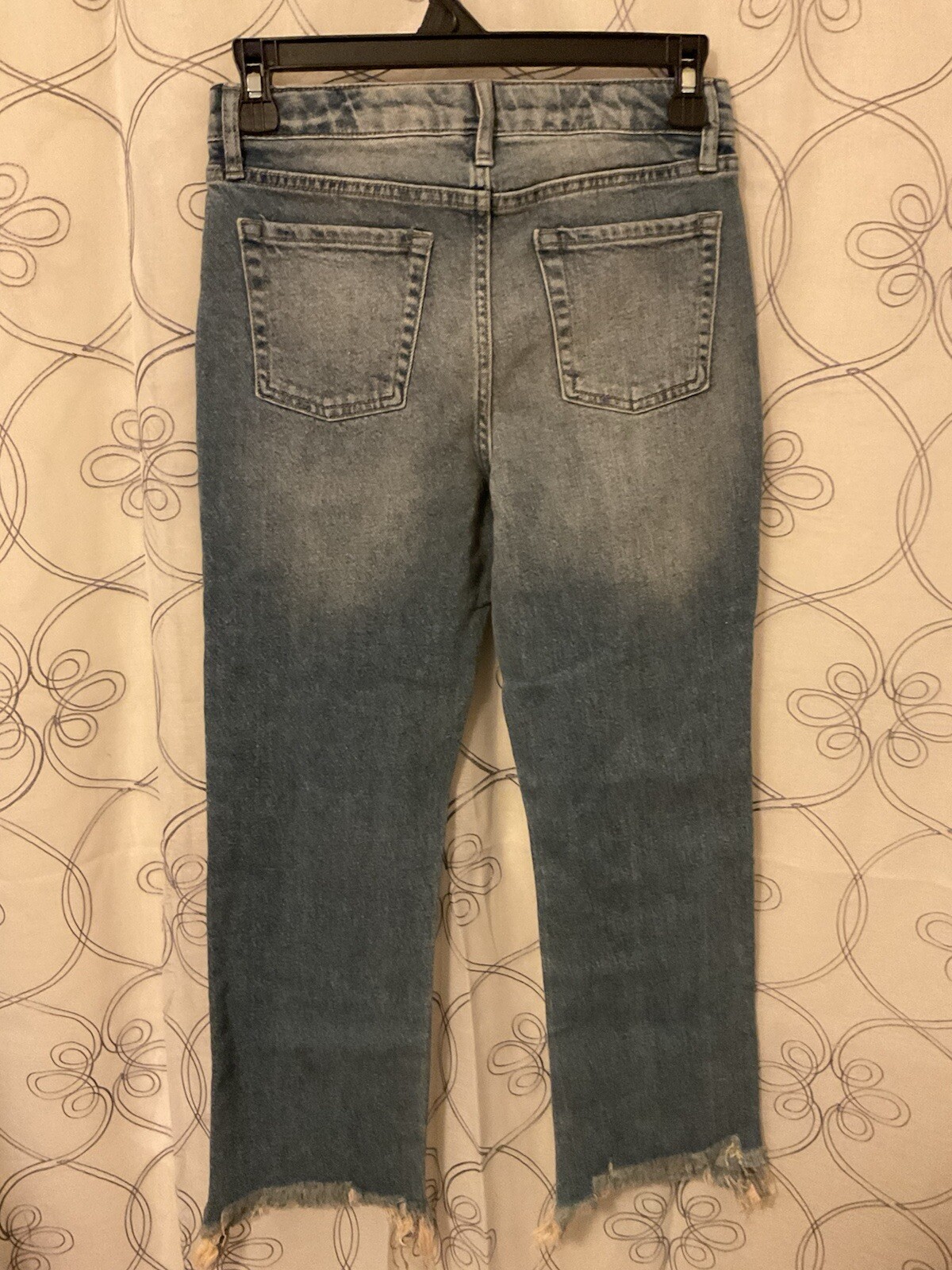 Picture 2 of 5