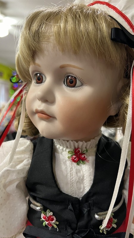 Vintage, K & R #114, Gretchen, Porcelain, Doll, BJD,  19”  1984, Repro
