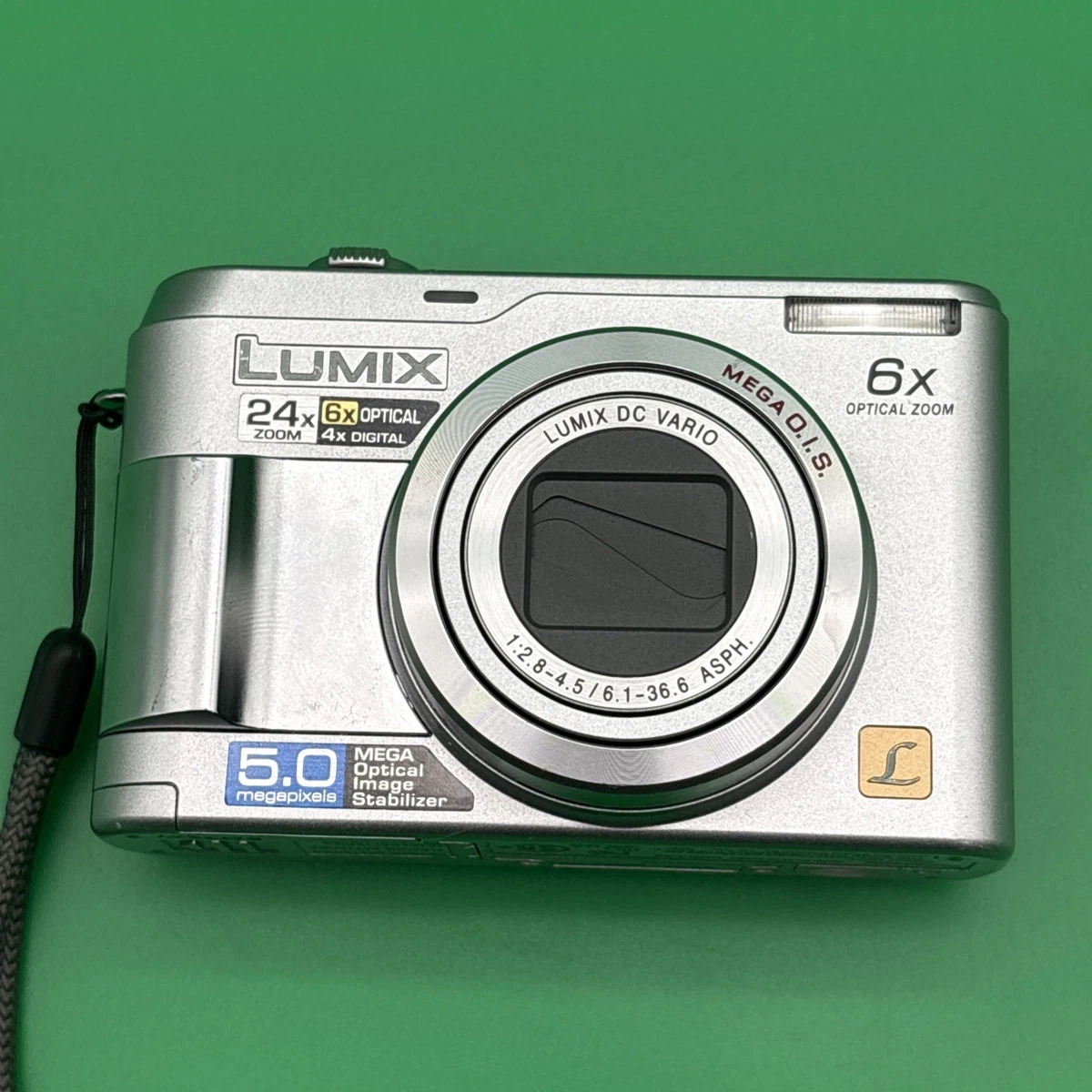 Preços baixos em Câmeras digitais Panasonic LUMIX DMC-LZ2 com Alto