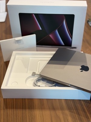 MacBook Pro 14'' M2 Max 3.68Ghz 32GB RAM 1TB SSD 30 Core GPU A2779 W Box