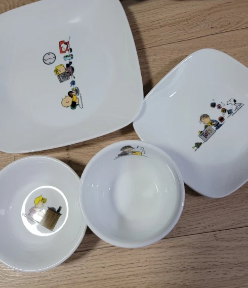 Service de table Corelle Snoopyder Home pour 2 personnes, carré coréen, 9... - Photo 2/4