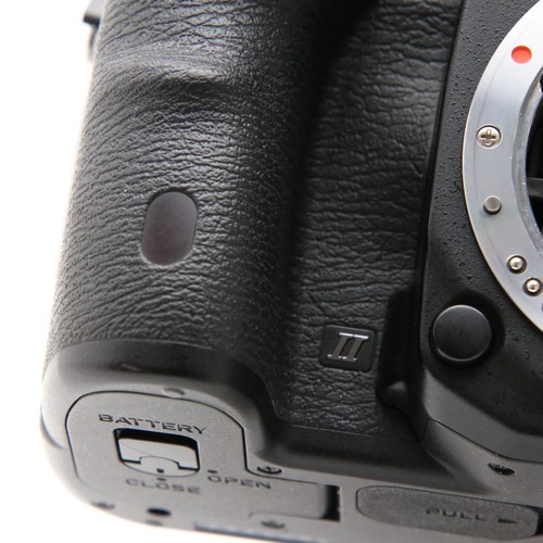Pentax K-1 DSLR Camera Body (Mark II Upgrade) -Near Mint- Shutter Count 7935 - Picture 9 of 12