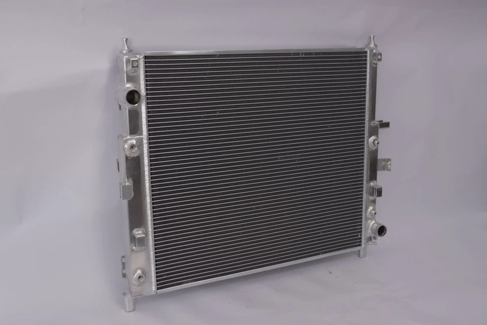 Aluminum 2190 Radiator For 1998-2002 Mercedes-Benz ML320 ML430 3.2L - Image 4 of 4