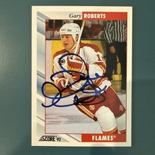 1992-93 Score - NM Gary Roberts #322 Autograph - On-Card Auto - Calgary Flames