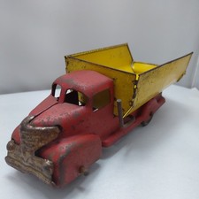 Vintage Wyandotte or Marx Red w/ Yellow Bed Toy Pressed Steel Dump Truck 1940's