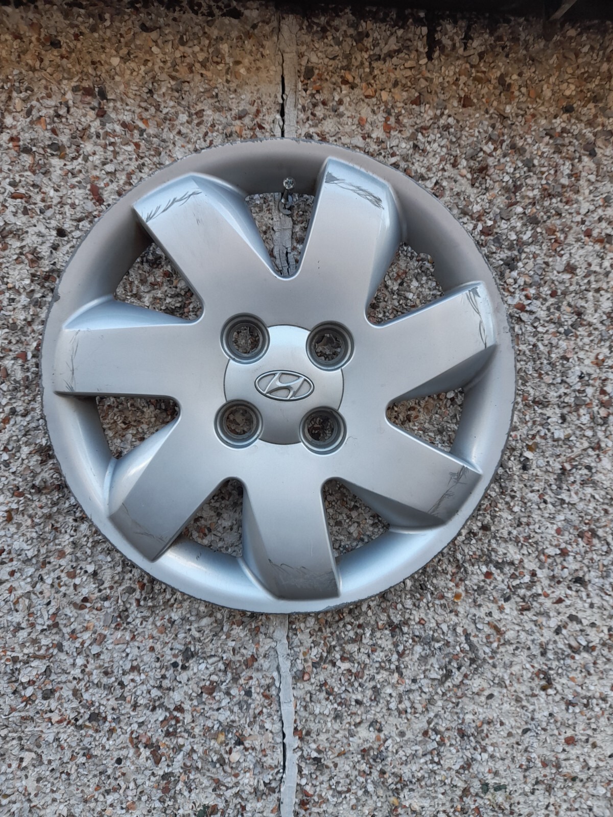 1 x 14" Hyundai Getz i10 i20 wheel trim Hub Cap....wk69 eBay
