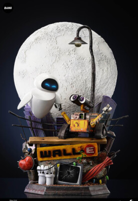 Limited Edition WALL-E and EVE Collectible Set Statues Action Figure Resin