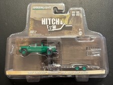 1:64 GREENLIGHT 2015 CHEVROLET SILVERADO HEAVY DUTY TRAILER CHASE