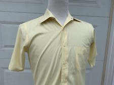 Vintage 1970s 1980s Yellow ARROW TGIF Button Down Shirt Medium