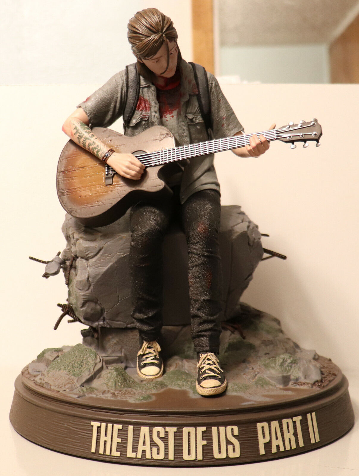 The Last of Us 2 Collector's Edition includes a 12 Ellie statue