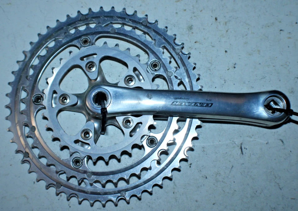 Juego de bielas para bicicleta de carretera Campagnolo Centaur BCD130 52/42/30t 175 mm ISO plateado Campy:) Foto 2 de 4