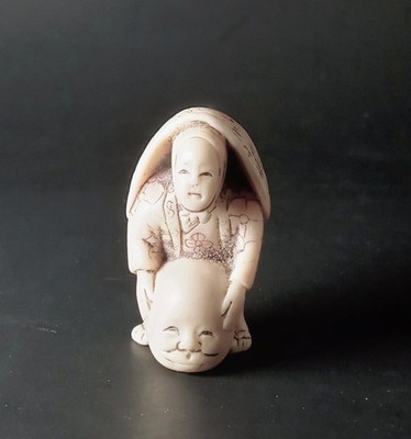 VTG 2'' Handmade  Japanese Netsuke Miniature Figurine Sculpture Man with Mask