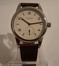 Nomos Glashütte Club Ref. 701 Armbanduhr 