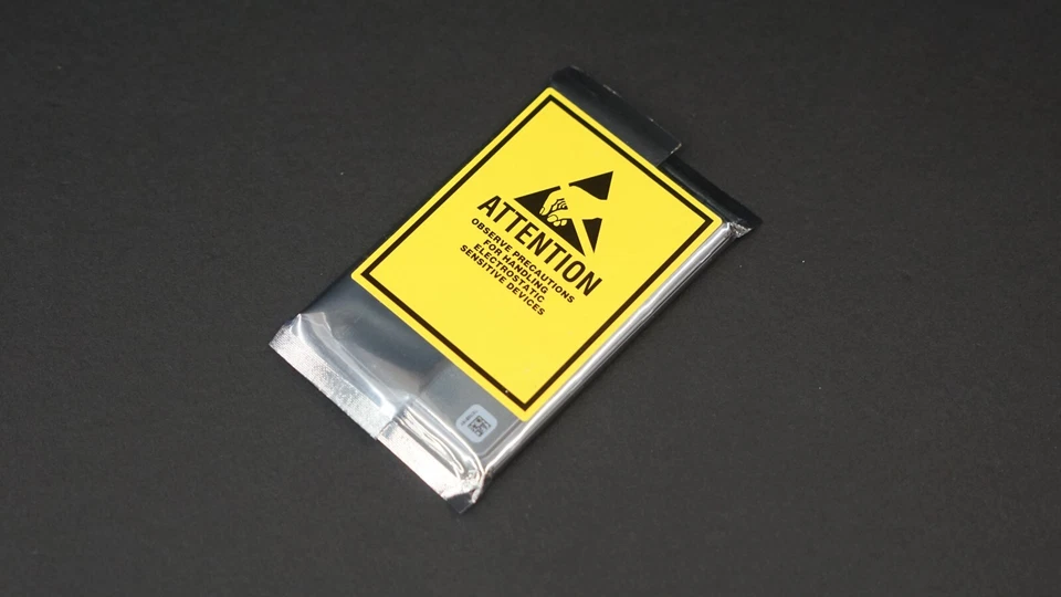 Micron MTFDDAA120MBB-2AE1ZABYY 1.8" SATA 6Gb/s 120GB SSD - Image 4 of 4