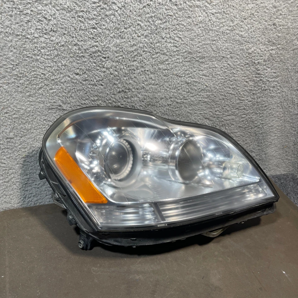 07-12 Mercedes X164 GL450 GL550 Front Right Side Headlight Lamp Bi Xenon OEM - Image 2 of 4