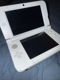 Nintendo 3DS XL Pink And White Handheld W/ Charger Pokemon Virtual Console Games