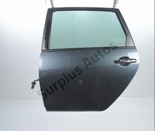 Porte arrière et accessoires Mitsubishi GRANDIS