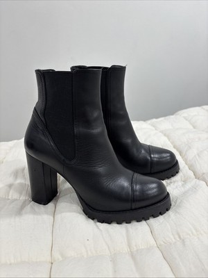 Stuart Weitzman Black Leather Round Toe Pull On Block Heel Ankle Boots Women s 6