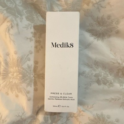 Medik8 Press & Clear Exfoliating 2% BHA Tonic Salicylic Acid 150ml