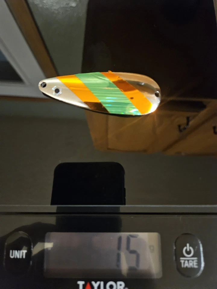 Cucharas de fundición de níquel martillado de 25-2 5/8" Foto 3 de 3