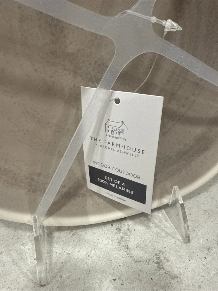 Juego de 4 platos de ensalada de 9” GRIS TOPO con borde blanco MELAMINA The Farmhouse Ashwell NUEVO Foto 3 de 4