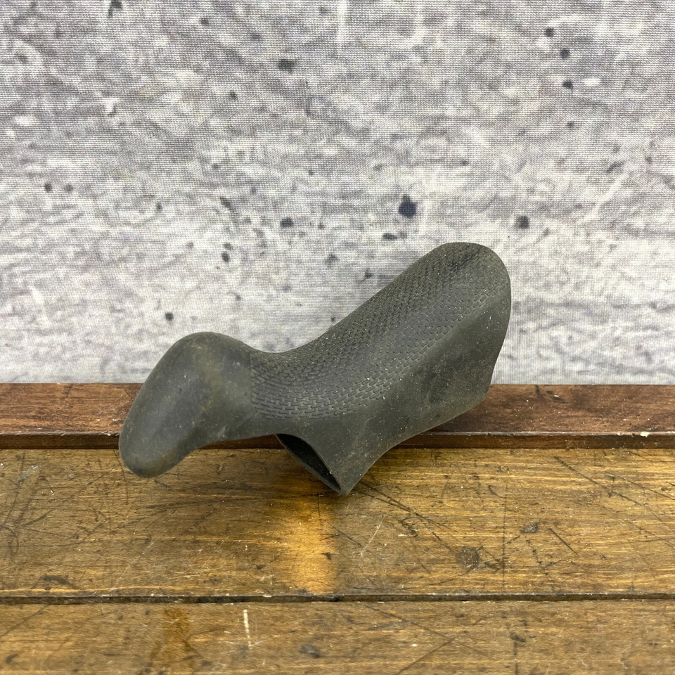 Vintage Shimano Brake Lever Hood ST-6770 Ultegra Brake Shift Cover Right - Image 4 of 4