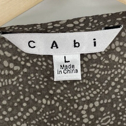 Chaleco túnica suéter CAbi para mujer marrón estampado geométrico de gasa talla L, defectuoso Foto 4 de 4