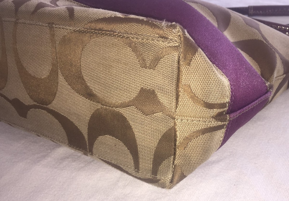 COACH PLUM / KHAKI SIGNATURE STRIPE ZIP TOTE BAG HANDBAG