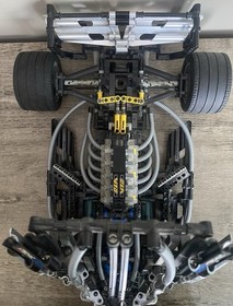 Lego Technic 8458 F1 Silver Champion Formula 1 Race Car Set 100% Complete 2000