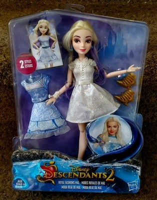 Disney   Descendants 2 Royal Fashion Mal 2016 Doll Dove Cameron Rare 2-in-1